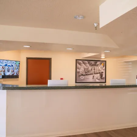 Super 8 By Wyndham Yuma