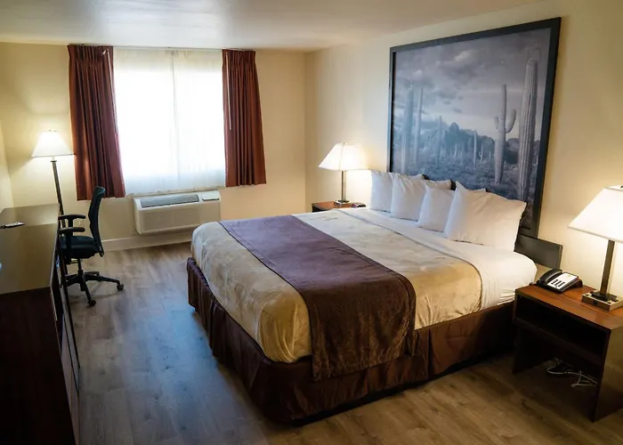 Super 8 By Wyndham Hotel
