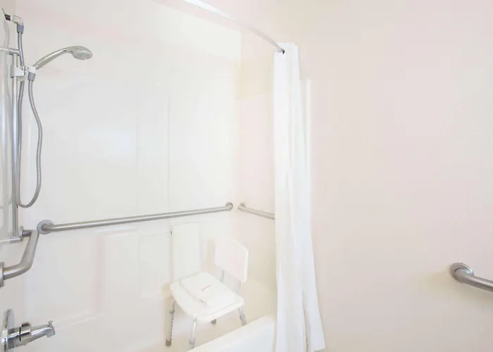 Super 8 By Wyndham 3* Yuma