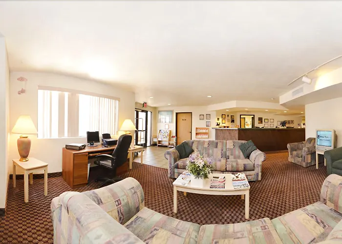 Super 8 By Wyndham 3*