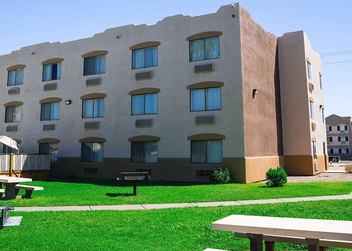 Super 8 By Wyndham